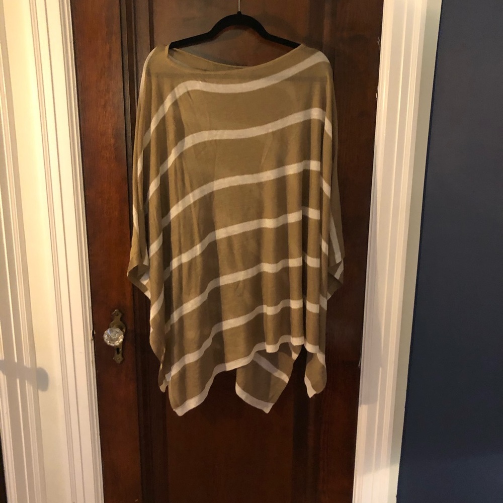 Brooks Brothers Poncho
